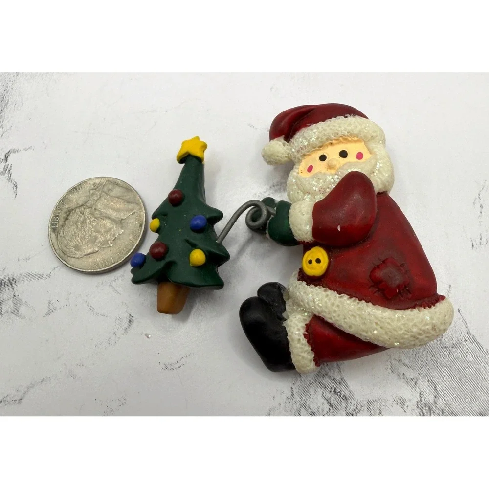 Vintage Style Santa‎ Claus Christmas Tree Brooch Enamel Holiday Pin